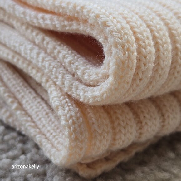 Eileen Fisher Ribbed Merino Ivory Thick Scarf TINY FLAW wool soft - Picture 15 of 16